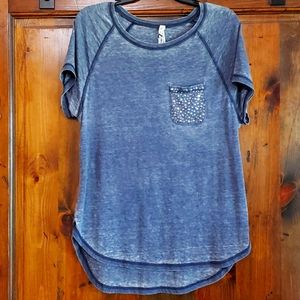 Seven7, Top, Blue with sequin pocket, size M